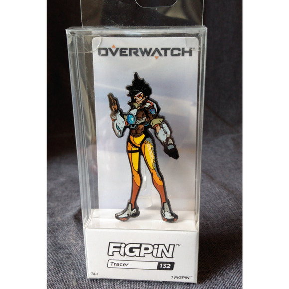 FiGPiN Overwatch: Tracer - #132 Collectible Pin with Premium Display Case - Picture 1 of 5